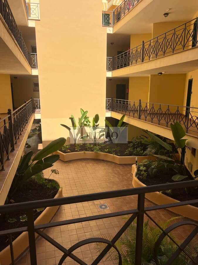 Apartamento de 1 habitación en Los Cristianos en venta con piscina - 320.000 € (Ref: 9755135)