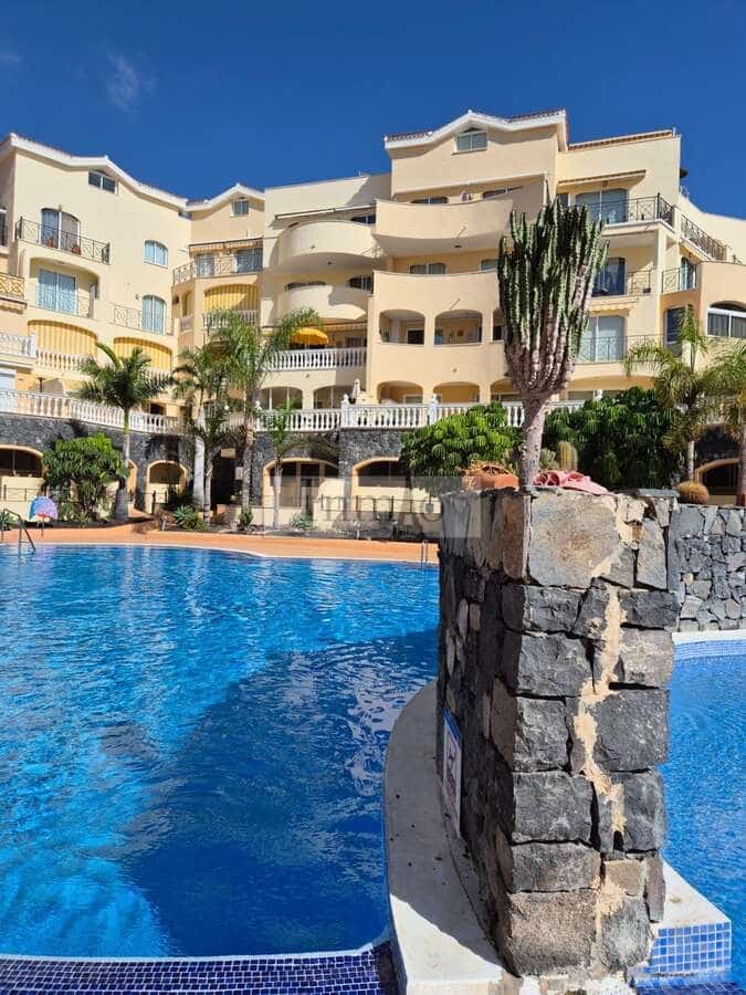 Apartamento de 1 habitación en Los Cristianos en venta con piscina - 320.000 € (Ref: 9755135)