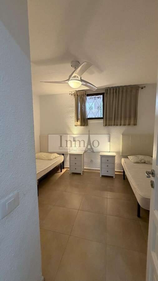 2 bedroom Semi-detached Villa for rent in Playa de las Americas with pool - € 1,600 (Ref: 9770194)
