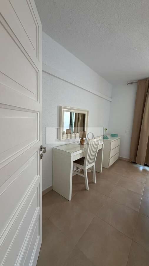 2 bedroom Semi-detached Villa for rent in Playa de las Americas with pool - € 1,600 (Ref: 9770194)