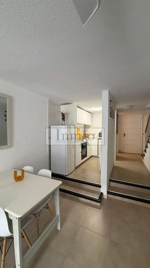 2 bedroom Semi-detached Villa for rent in Playa de las Americas with pool - € 1,600 (Ref: 9770194)