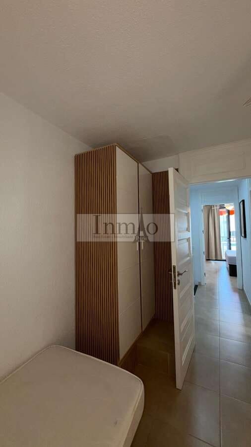 2 bedroom Semi-detached Villa for rent in Playa de las Americas with pool - € 1,600 (Ref: 9770194)