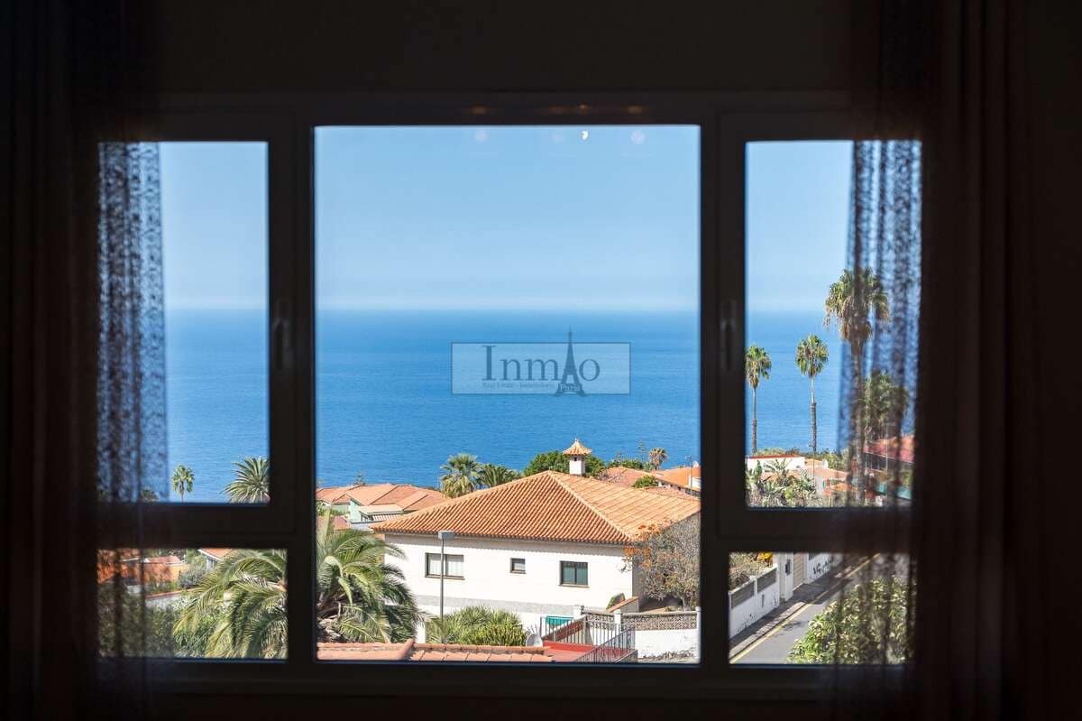 4 sypialnia Willa na sprzedaż w El Sauzal - 900 000 € (Ref: 9807632)