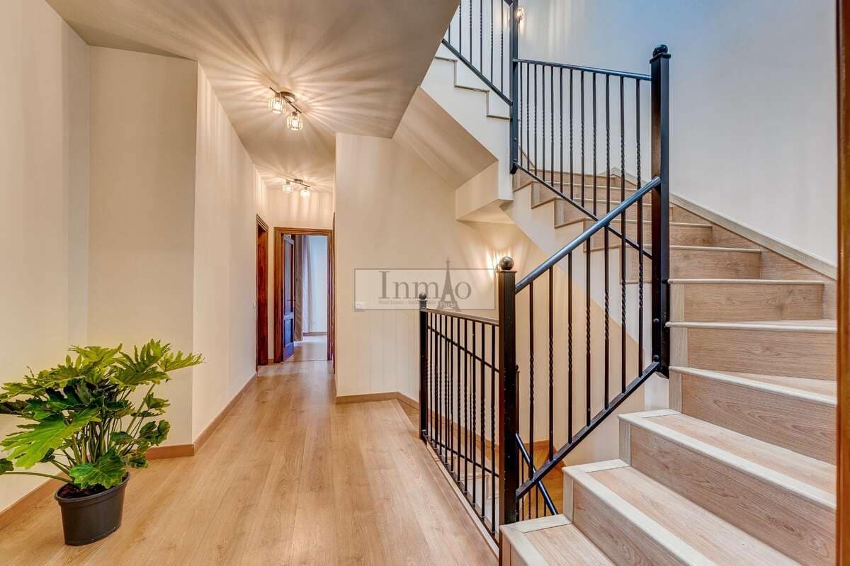 4 sypialnia Willa na sprzedaż w El Sauzal - 900 000 € (Ref: 9807632)