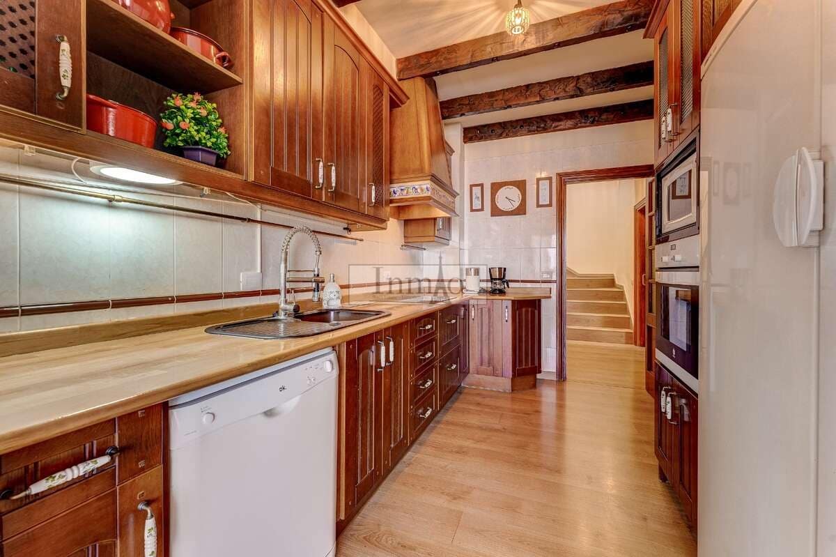 4 sypialnia Willa na sprzedaż w El Sauzal - 900 000 € (Ref: 9807632)