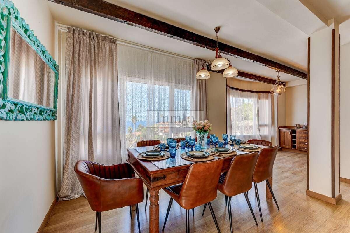 4 sypialnia Willa na sprzedaż w El Sauzal - 900 000 € (Ref: 9807632)