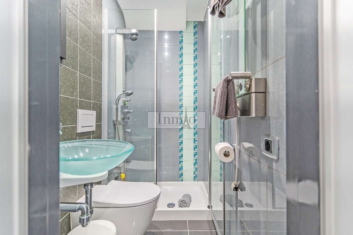 3 sypialnia Finka/Dom wiejski na sprzedaż w Playa de las Americas z basenem - 1 590 000 € (Ref: 9807635)