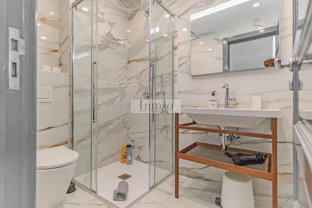 3 sypialnia Finka/Dom wiejski na sprzedaż w Playa de las Americas z basenem - 1 590 000 € (Ref: 9807635)