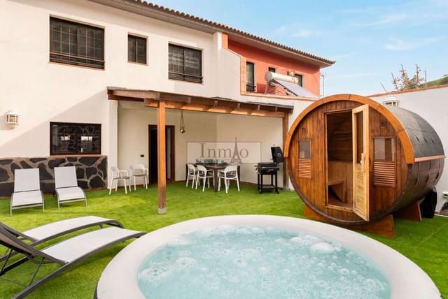 3 slaapkamer Halfvrijstaande villa te koop in El Sauzal met garage - € 590.000 (Ref: 9811016)