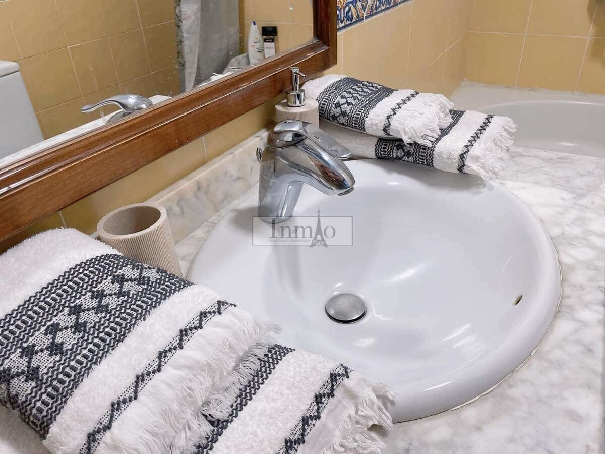 3 bedroom Semi-detached Villa for sale in El Sauzal with garage - € 590,000 (Ref: 9811016)