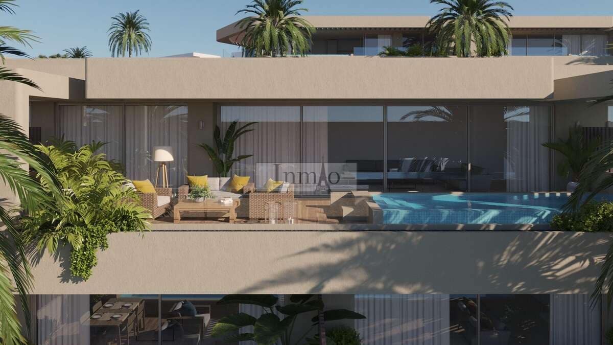 3 bedroom Penthouse for sale in Callao Salvaje with garage - € 1,450,000 (Ref: 9835057)