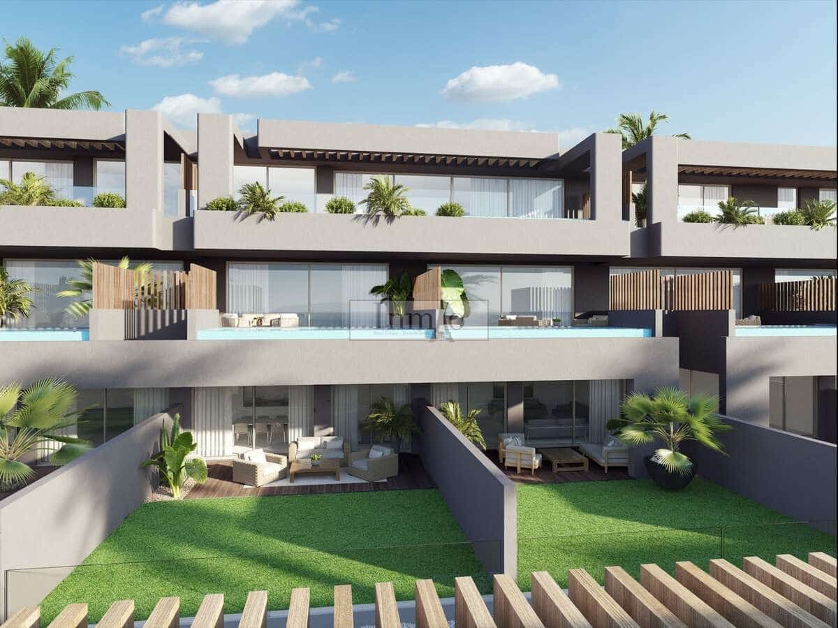 3 bedroom Penthouse for sale in Callao Salvaje with garage - € 1,450,000 (Ref: 9835057)