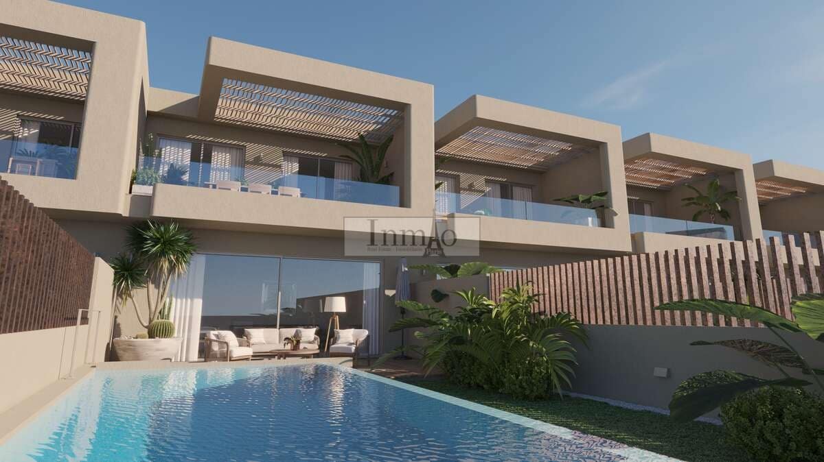 3 bedroom Penthouse for sale in Callao Salvaje with garage - € 1,450,000 (Ref: 9835057)