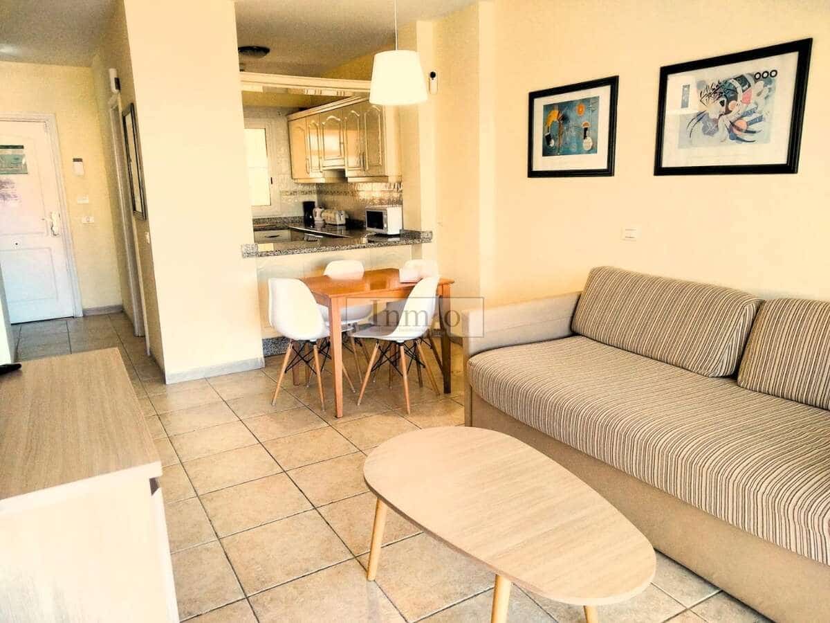 1 bedroom Apartment for sale in Playa de las Americas with pool - € 299,000 (Ref: 9844716)