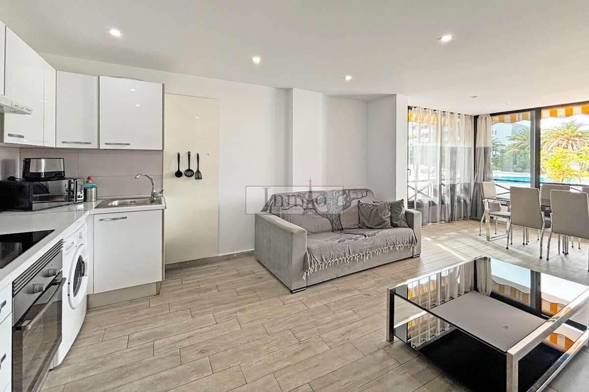 2 camera da letto Appartamento in vendita in Los Cristianos con piscina - 385.000 € (Rif: 9880479)