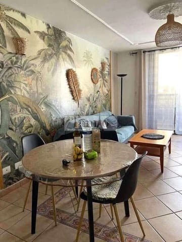 2 soverom Leilighet til salgs i Playa de las Americas, Arona med svømmebasseng - € 579 000 (Ref: 9978094)