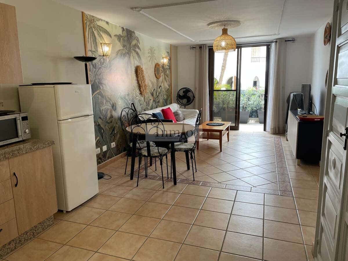 2 chambre Appartement à vendre à Playa de las Americas avec piscine - 579 000 € (Ref: 9978094)