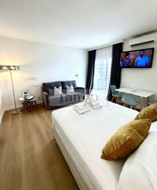 Studio til salgs i Playa Paraiso med svømmebasseng - € 210 000 (Ref: 9986234)
