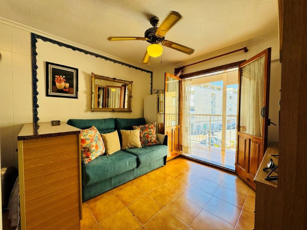 1 chambre Appartement à vendre à La Mata avec piscine - 125 000 € (Ref: 10004651)
