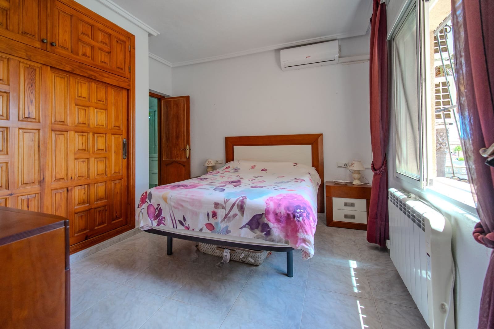 3 bedroom Villa for sale in Ciudad Quesada with pool garage - € 379,950 (Ref: 10014126)