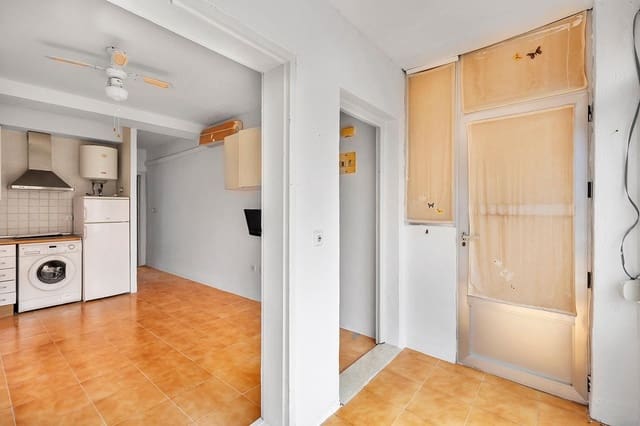 1 bedroom Penthouse for sale in Torrevieja - € 99,900 (Ref: 10014129)