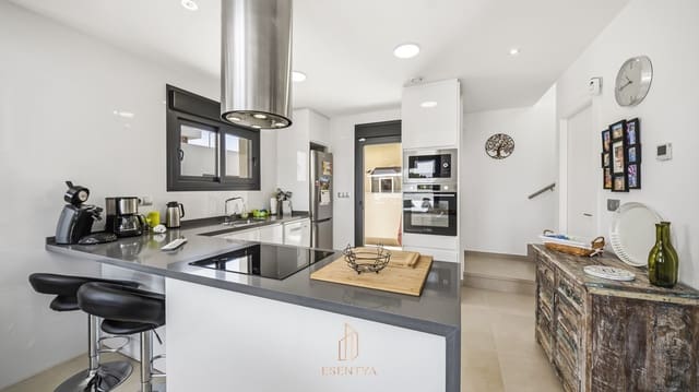 3 camera da letto Villa in vendita in Daya Vieja con piscina garage - 375.000 € (Rif: 10014130)