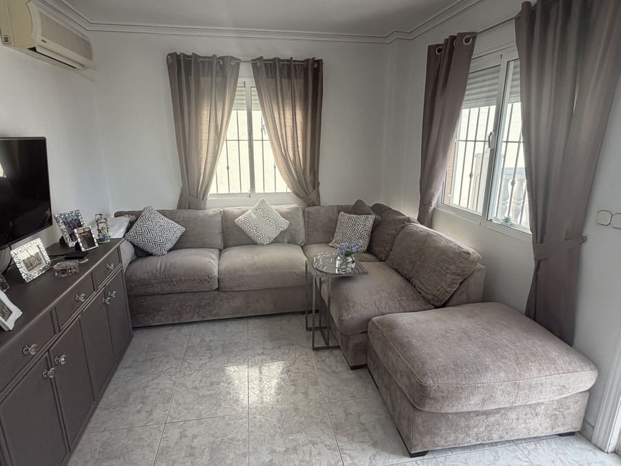 3 camera da letto Villa in vendita in Ciudad Quesada con piscina - 275.000 € (Rif: 10018092)