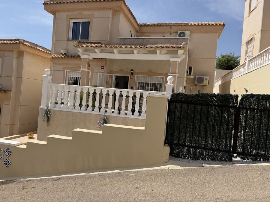 3 camera da letto Villa in vendita in Ciudad Quesada con piscina - 275.000 € (Rif: 10018092)