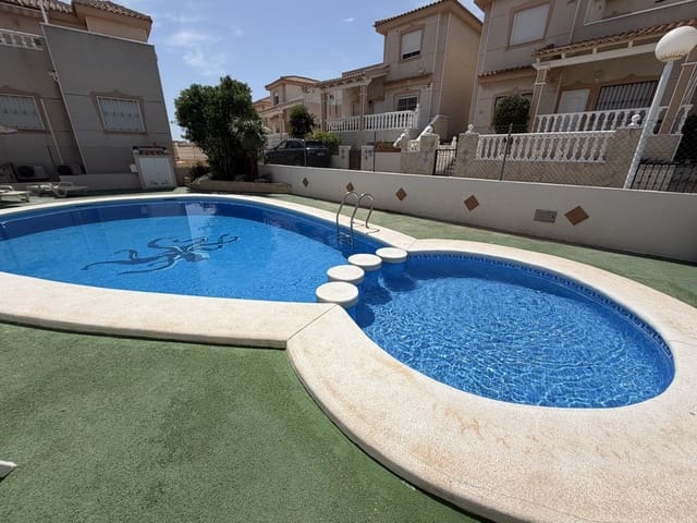 3 bedroom Villa for sale in Ciudad Quesada, Rojales with pool - € 275,000 (Ref: 10018092)