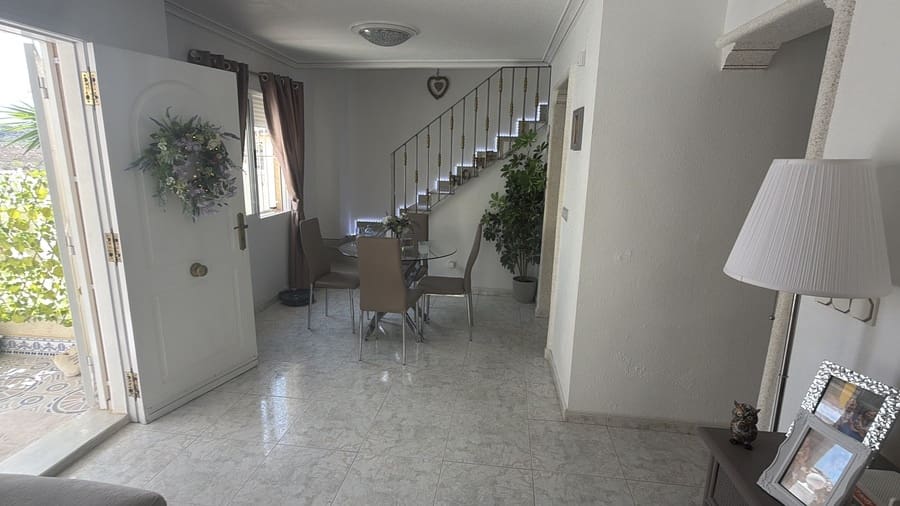3 camera da letto Villa in vendita in Ciudad Quesada con piscina - 275.000 € (Rif: 10018092)