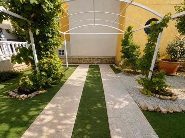 2 slaapkamer Bungalow te koop in Orihuela Costa, Orihuela met zwembad - € 225.000 (Ref: 10018751)