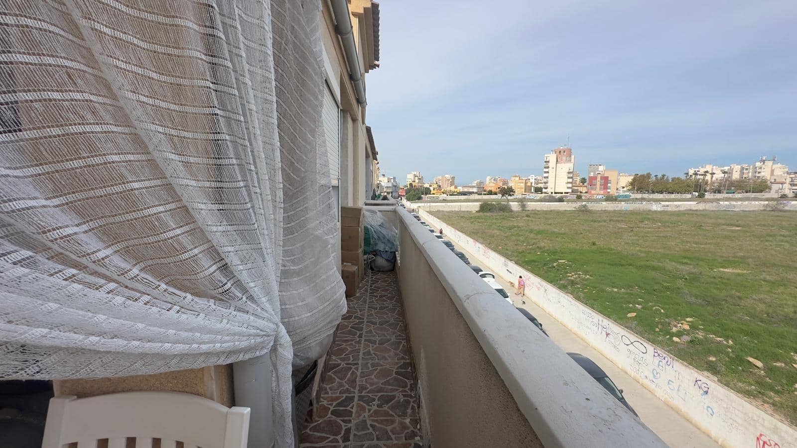 2 bedroom Penthouse for sale in Torrevieja with pool - € 149,900 (Ref: 10018753)