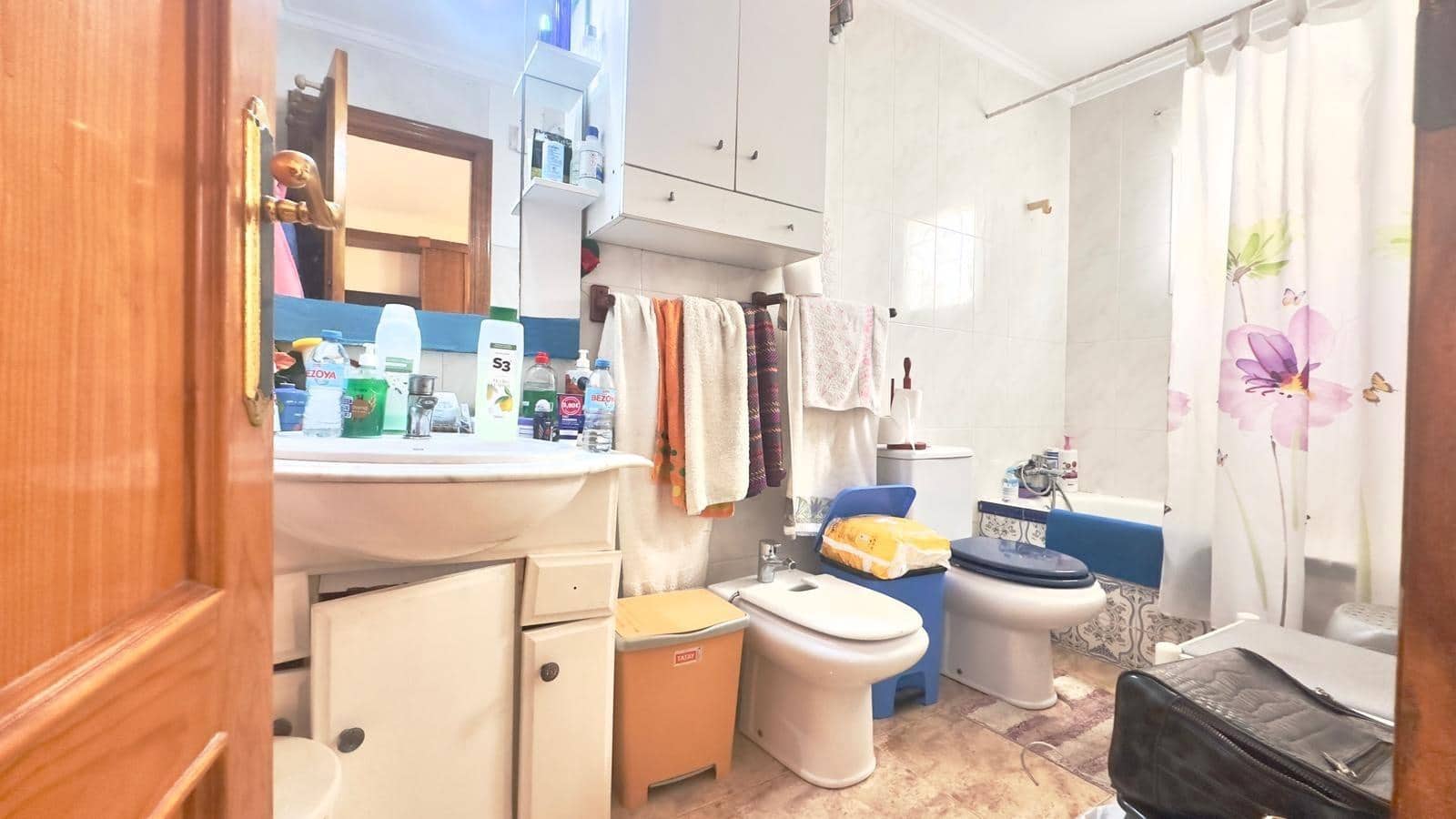 2 bedroom Penthouse for sale in Torrevieja with pool - € 149,900 (Ref: 10018753)