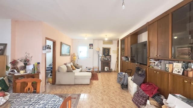 2 bedroom Penthouse for sale in Torrevieja with pool - € 149,900 (Ref: 10018753)