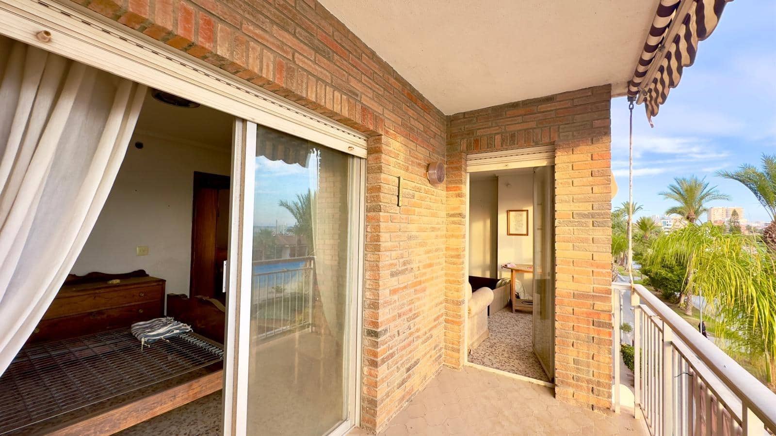 4 chambre Appartement à vendre à Torrevieja - 419 900 € (Ref: 10018754)
