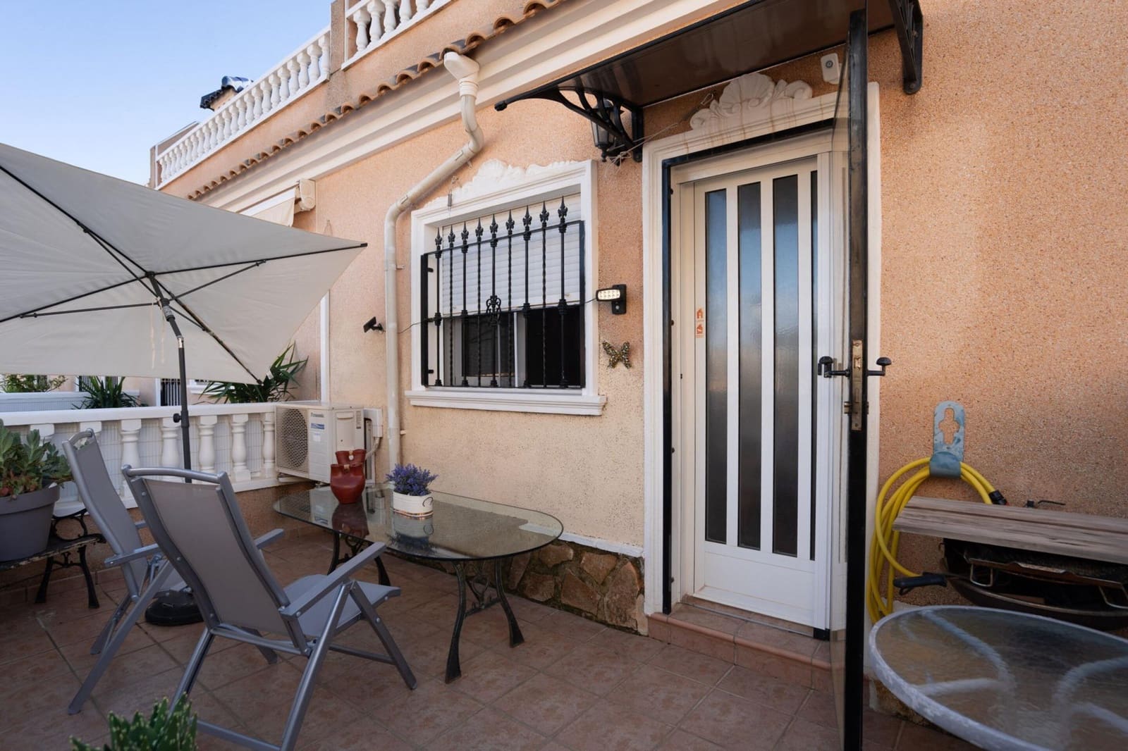 2 sypialnia Dom szeregowy na sprzedaż w Orihuela Costa z basenem garażem - 211 500 € (Ref: 10018756)