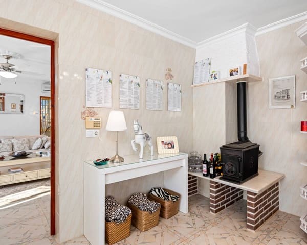 5 Zimmer Villa zu verkaufen in Ciudad Quesada, Rojales mit Pool Garage - 950.000 € (Ref: 10021811)