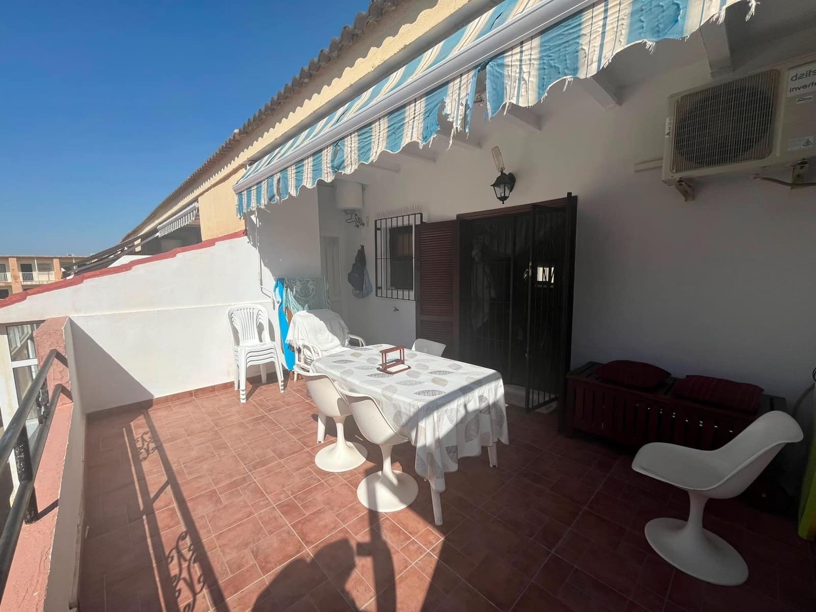 2 slaapkamer Penthouse te koop in Torrevieja - € 117.260 (Ref: 10022940)