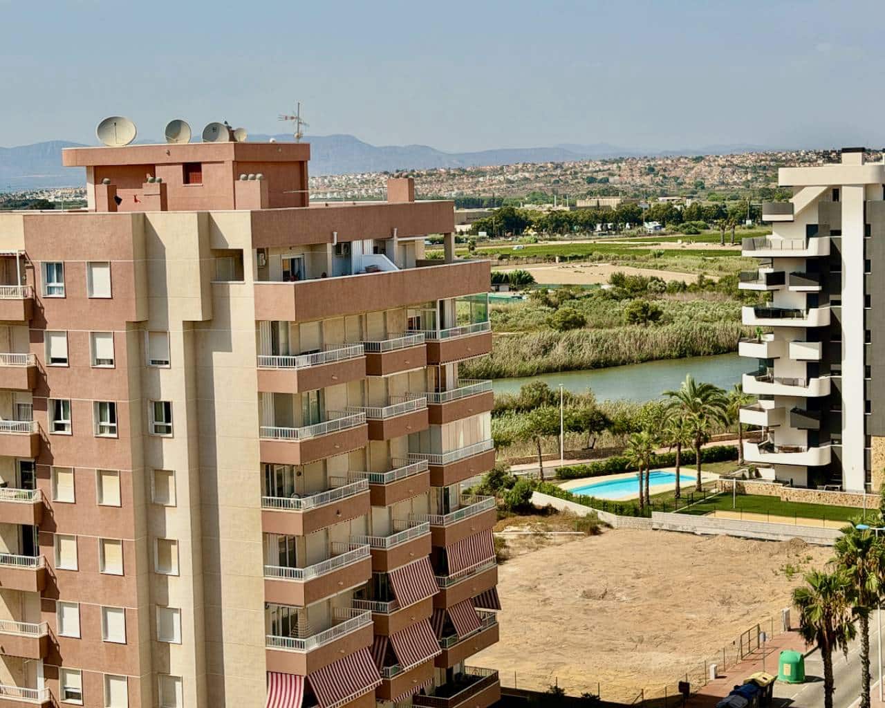 2 slaapkamer Appartement te koop in Guardamar del Segura met zwembad garage - € 225.000 (Ref: 10035712)