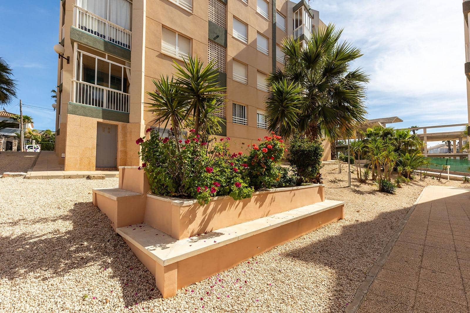 1 chambre Appartement à vendre à Torrevieja - 129 900 € (Ref: 10037675)