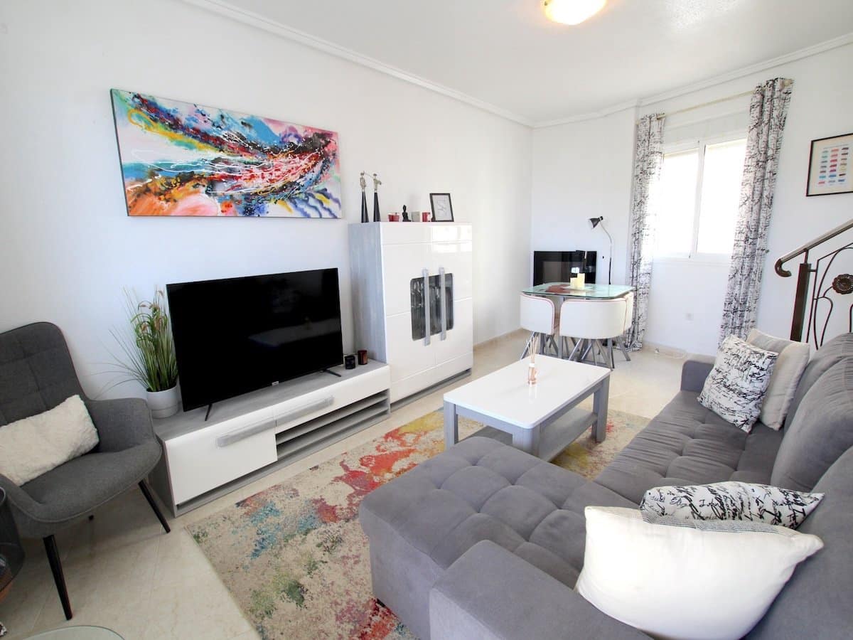 3 bedroom Townhouse for sale in Ciudad Quesada with pool - € 225,000 (Ref: 10037680)