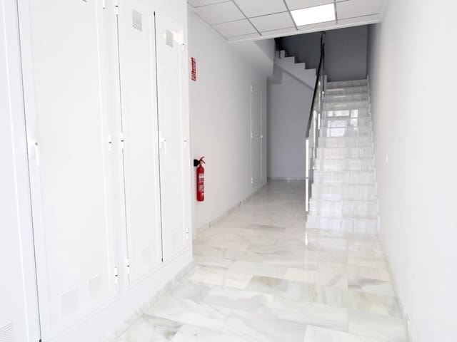 2 bedroom Apartment for sale in Benijófar with pool - € 285,000 (Ref: 10037681)