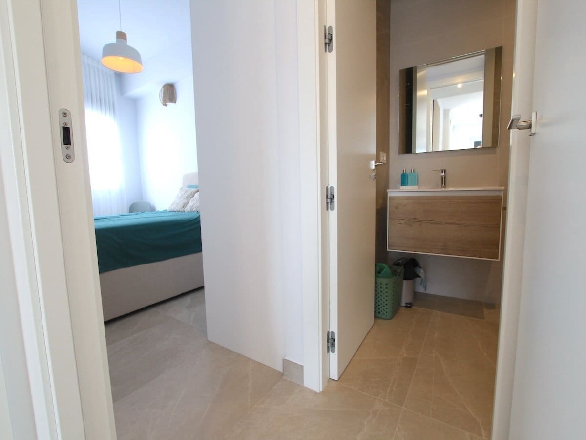 2 bedroom Apartment for sale in Benijofar with pool - € 285,000 (Ref: 10037681)
