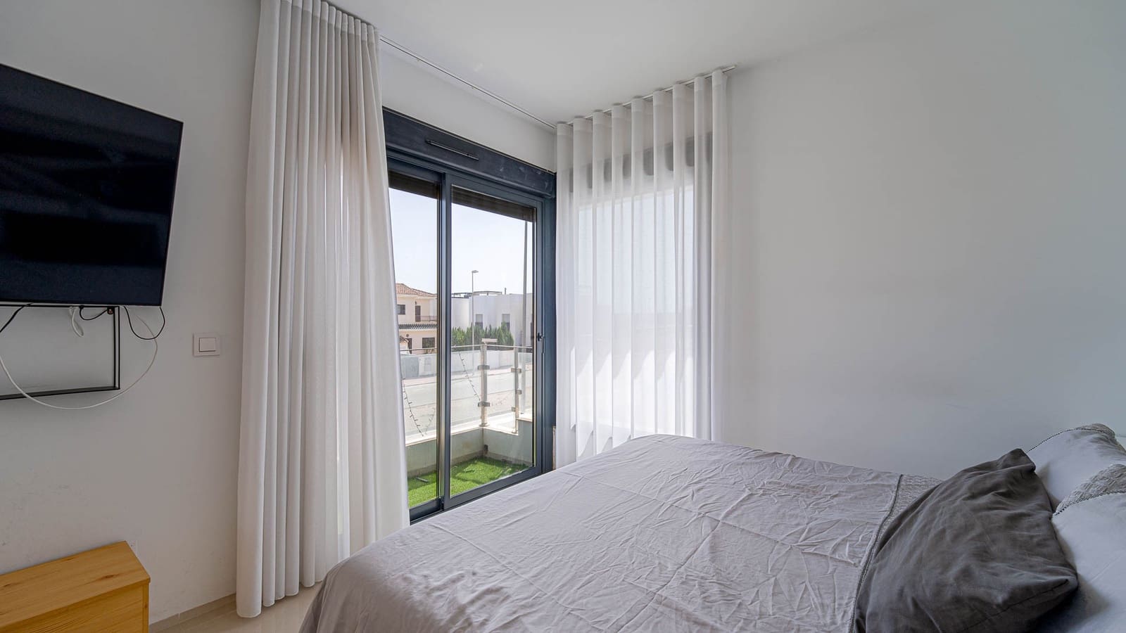 4 bedroom Villa for sale in Ciudad Quesada with pool garage - € 525,000 (Ref: 10043351)