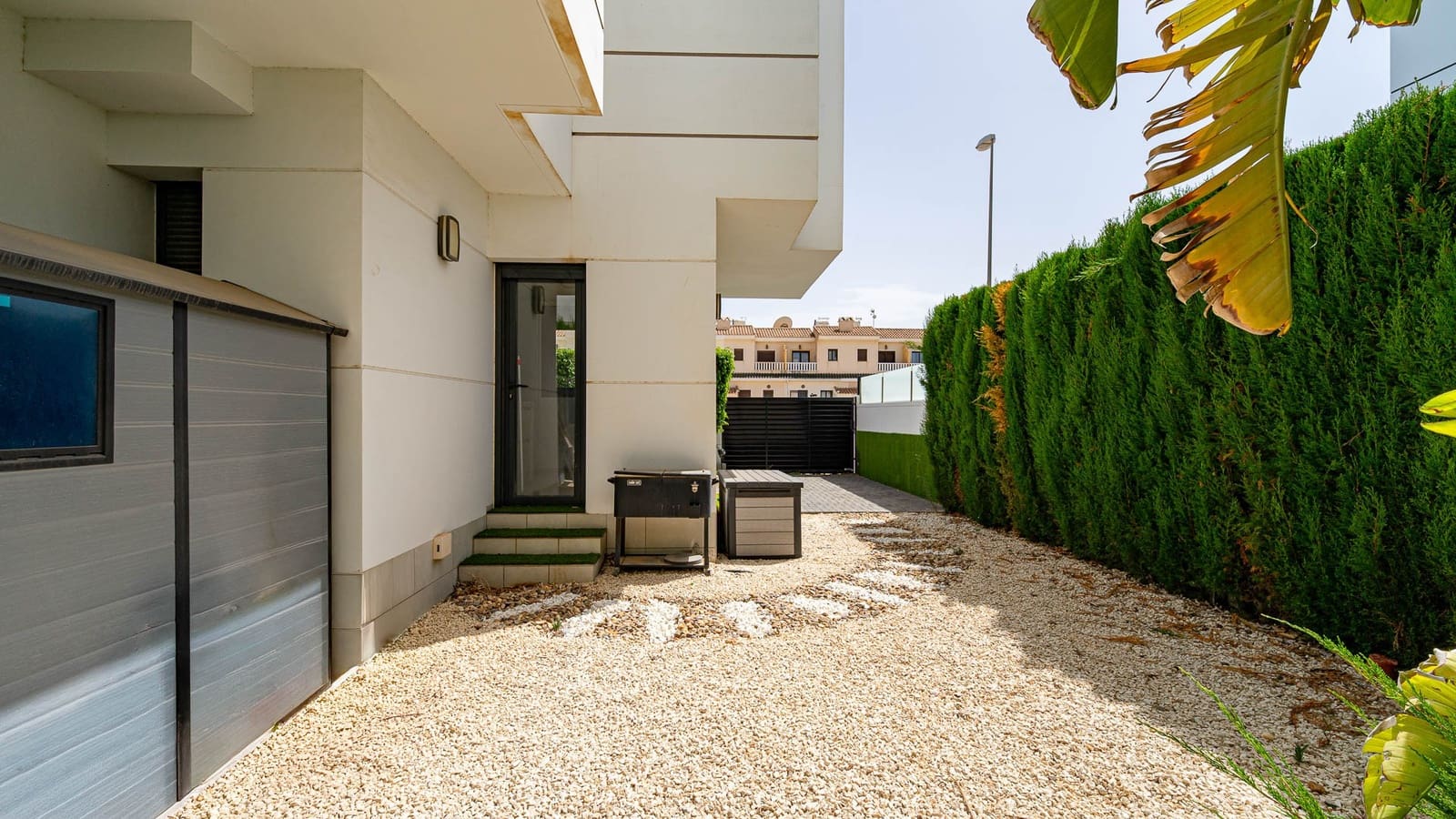 4 bedroom Villa for sale in Ciudad Quesada with pool garage - € 525,000 (Ref: 10043351)