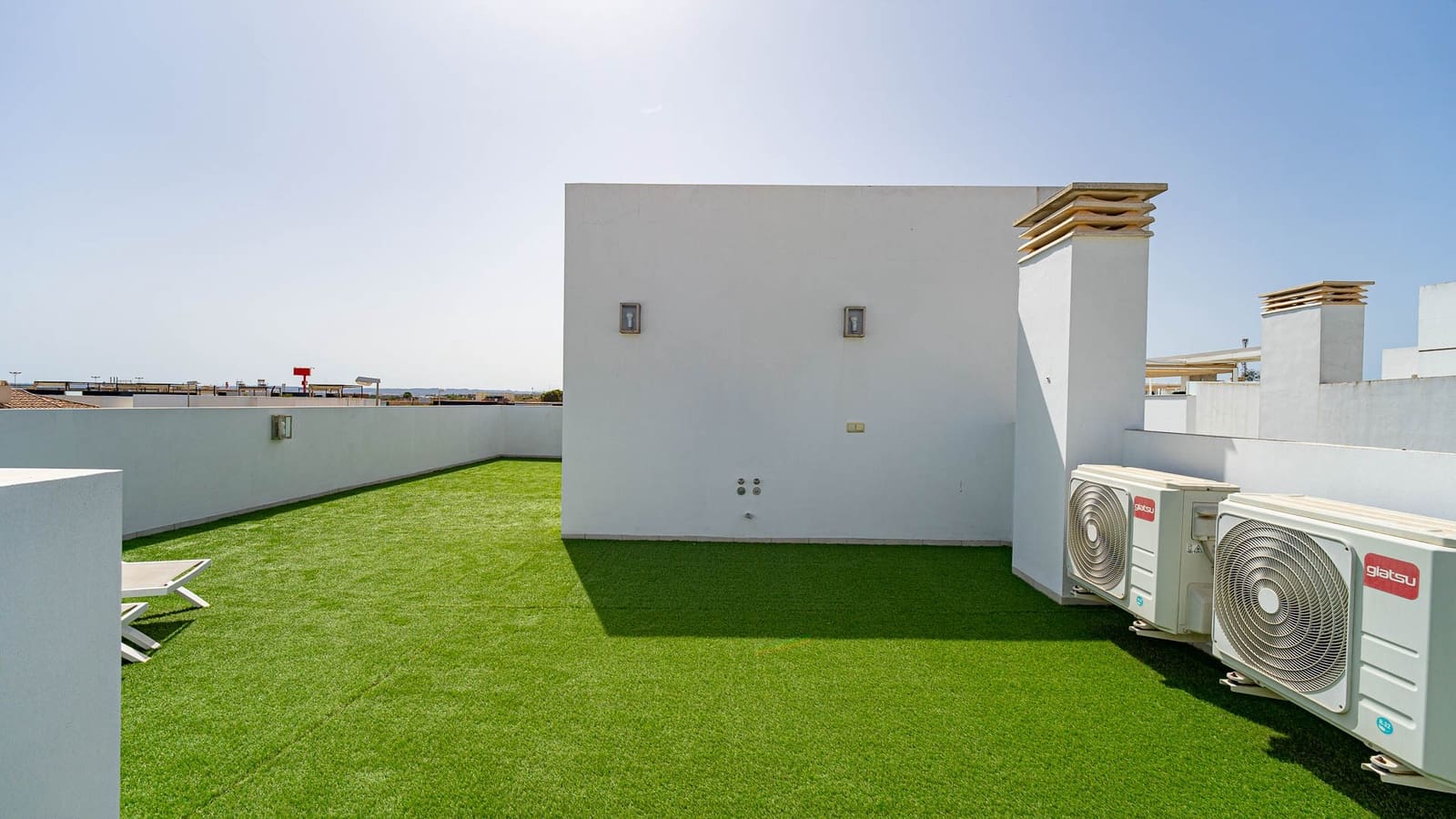 4 bedroom Villa for sale in Ciudad Quesada with pool garage - € 525,000 (Ref: 10043351)