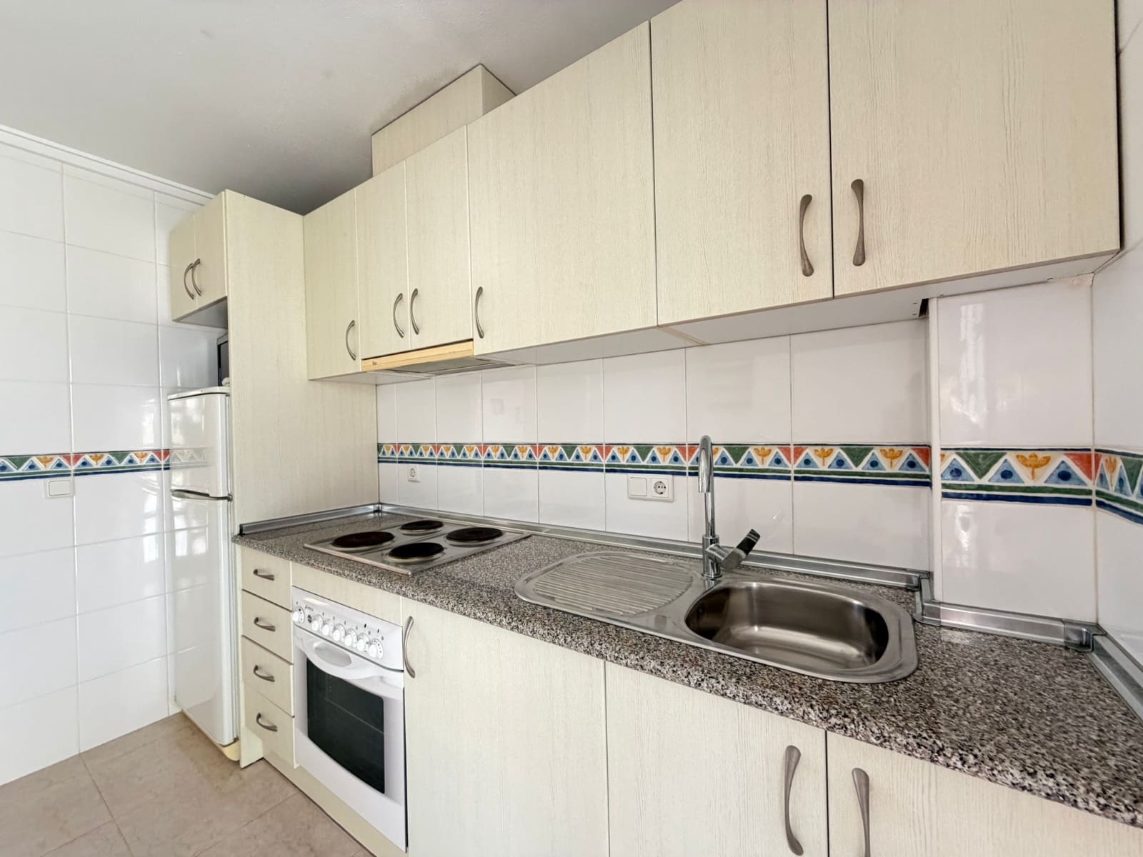 3 makuuhuone Omakotitalo myytävänä paikassa Ciudad Quesada mukana uima-altaan - 229 000 € (Ref: 10043356)