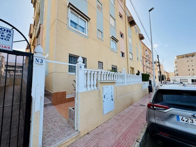 2 Zimmer Apartment zu verkaufen in La Mata, Torrevieja mit Pool Garage - 169.000 € (Ref: 10043357)