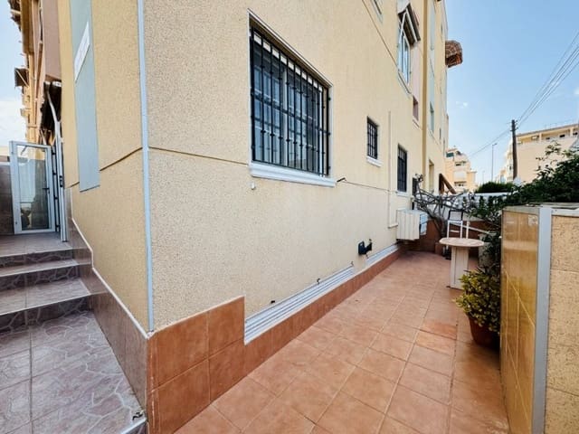 2 Zimmer Apartment zu verkaufen in La Mata, Torrevieja mit Pool Garage - 169.000 € (Ref: 10043357)