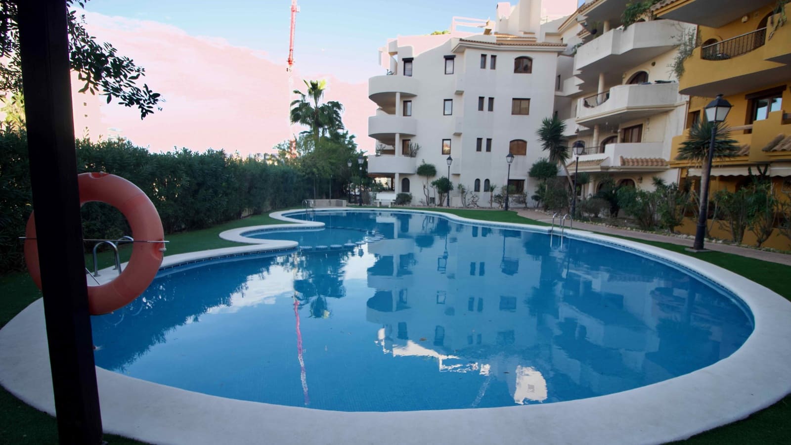 2 soveværelse Lejlighed til salg i Punta Prima med swimmingpool garage - € 225.000 (Ref: 10045757)